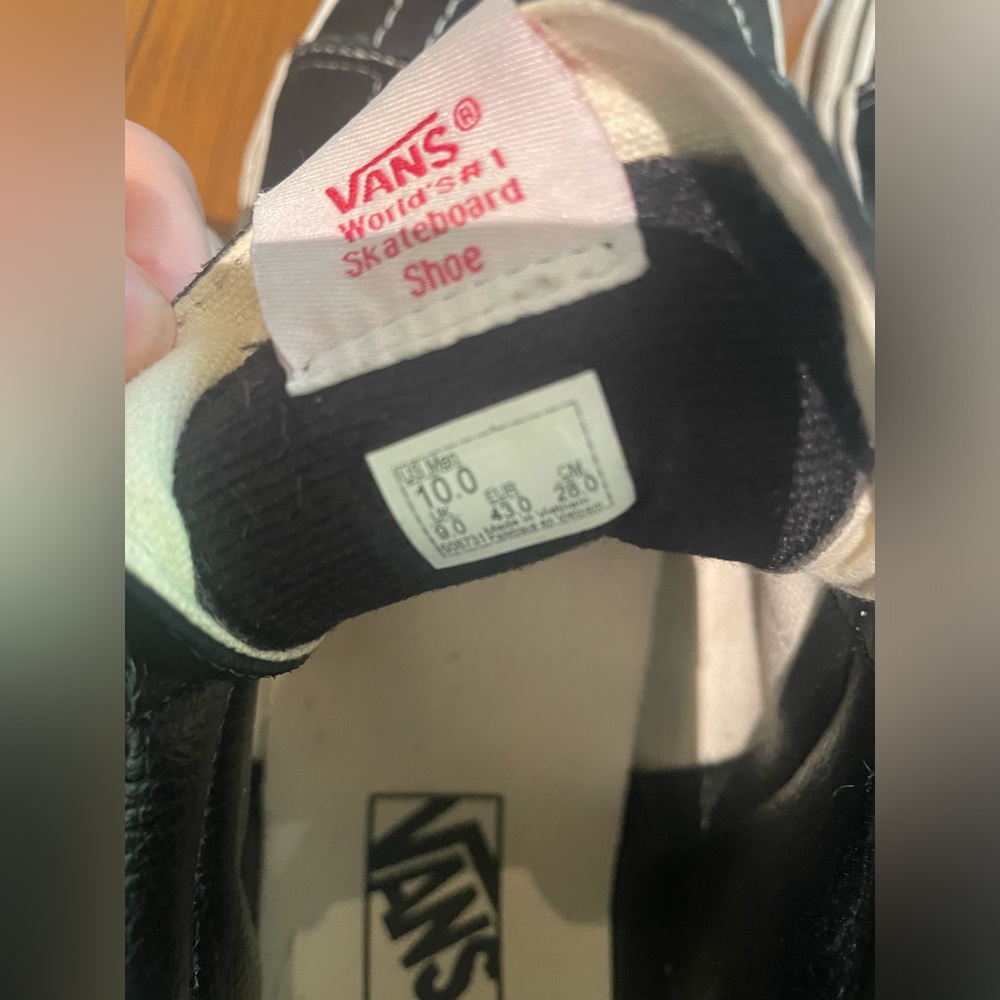 VANS Sk8-Hi Shoe - Picture 7 of 8